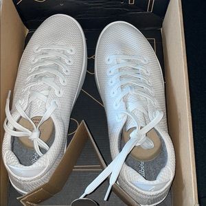 NWT Allbirds Men’s size 11 shoes